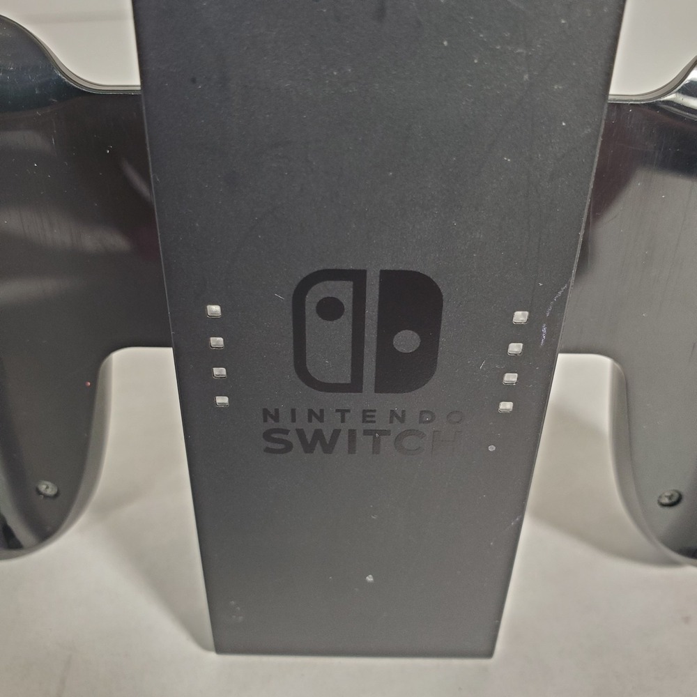 PowerA Nintendo Switch Joy-Con‎ Comfort Grip Super Mario Pixel Fire Mario 2017 - Picture 9 of 14